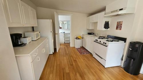 West Hollywood House | Best Prime Location Hollywood Private House