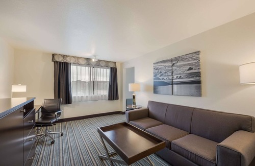 Lynnwood Hotel | Best Western Alderwood