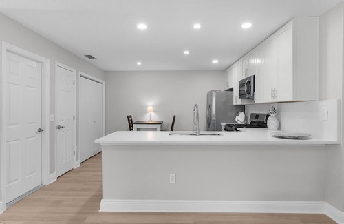 Alhambra House | BETTER THAN A 5 STAR HOTEL WITH GOLF CART WHOLE HOUSE TOTALLY REMODELED
