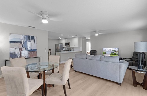 Alhambra House | BETTER THAN A 5 STAR HOTEL WITH GOLF CART WHOLE HOUSE TOTALLY REMODELED