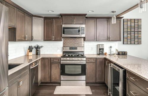 Arts District Apartment | Bettye - A