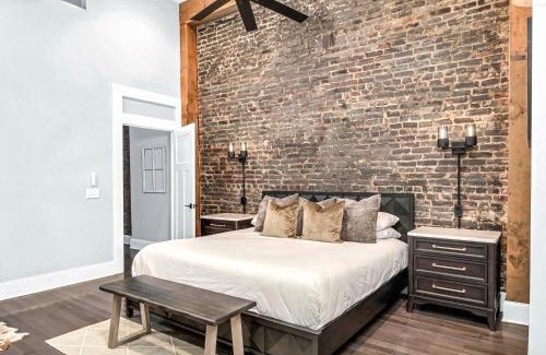 Arts District Apartment | Bettye - A