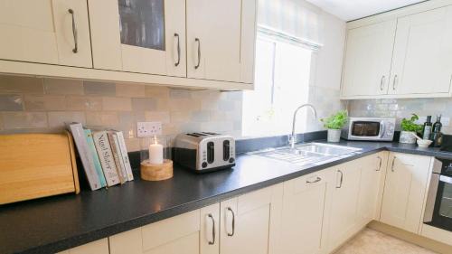 Holyhead House | Beudy Penrhyn