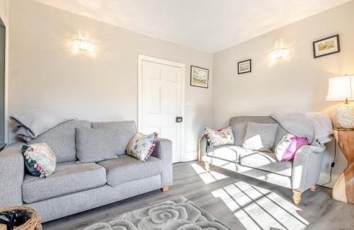 Thornton Dale House | Beverley House - Uk43519