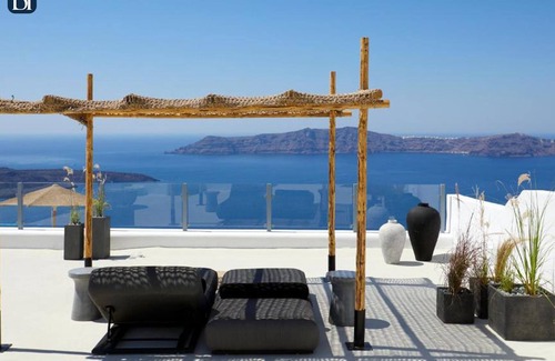 Fira Apartment | BH549 - C - Suite Santorini