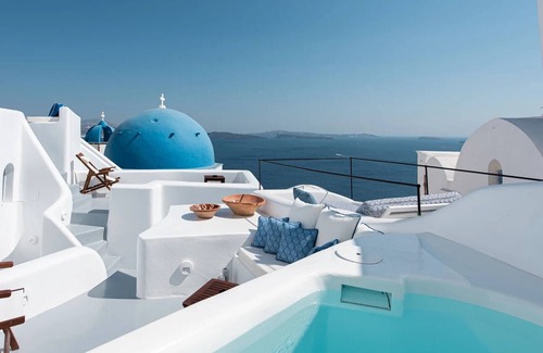 Oia Apartment | BH614 - C - Suite Santorini