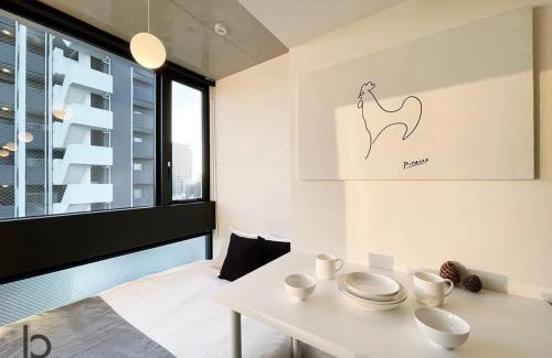 Hiroshima City Centre Apartment | bHOTEL Nekoyard - Secure Studio, Walkable to Peace Park & Downtown
