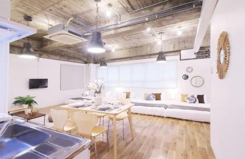 Hiroshima City Centre Apartment | bHOTEL Nikke - 1BR Apt for 10ppl near Hondori Shopping