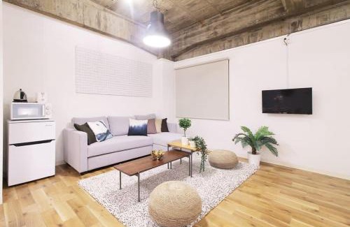 Hiroshima City Centre Apartment | bHOTEL Nikke - 1BR Apt for 10ppl near Hondori Shopping