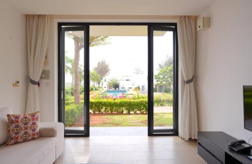 Long Hai House | Biệt thự mặt tiền biển Saint Simeon Resort