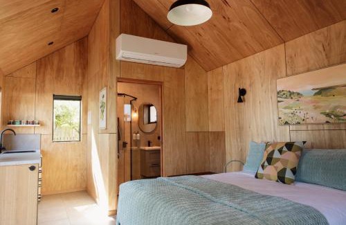 Bicheno House | Bicheno Garden Cottages