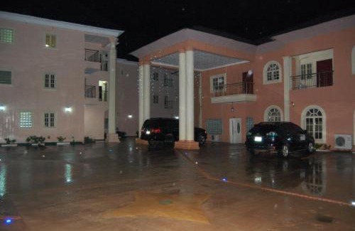 Ogwashi-Ukwu Hotel | Big Apple Hotels