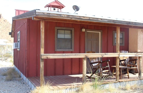 Study Butte-Terlingua Cabin | Big Bend Lodging at Ten Bits Ranch | Room #2 (The School House)