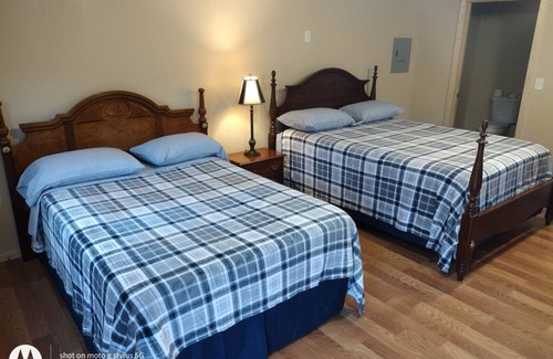 Ashley Oaks Cabin | Big Mountain Cabins with direct access to Windrock Park