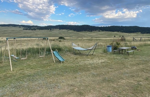 Peyton House | Bijou Basin View Star Wagon