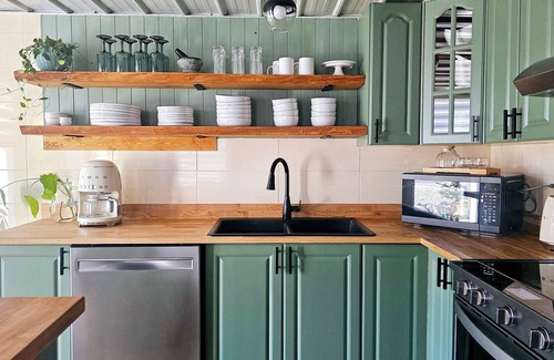 Eastman House | Bikes, Beach & Bistro Steps from Door