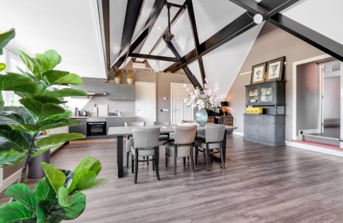 Reutum Apartment | Billie