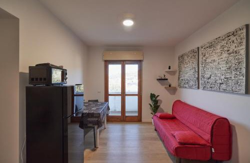Olmo Apartment | Bilocale moderno in zona tranquilla, parcheggio gratuito