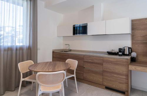 Capiago Intimiano Apartment | Bilocale Rosa - Monolocale Margherita - Cascina Da Rosa