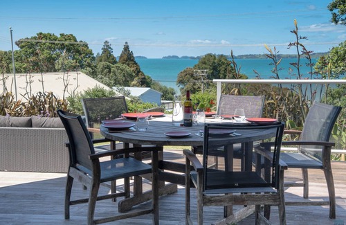 Tawharanui House | Birdsong Beach House