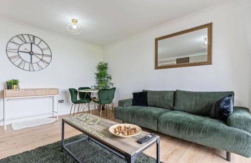 The Westside Apartment | Birmingham City Centre Aparments Luxury And Modern