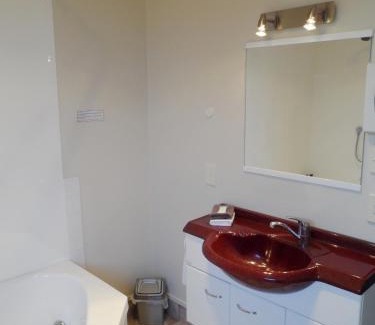 Whanganui Hotel | BK's Magnolia Motor Lodge