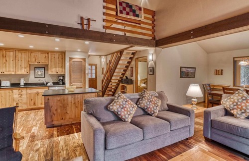 Black Butte Ranch Cabin | Black Butte Ranch Ridge Cabin 010