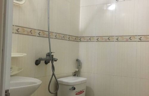 Cat Hai House | Black Pearl Cat Ba Hostel
