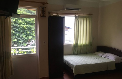Cat Hai House | Black Pearl Cat Ba Hostel