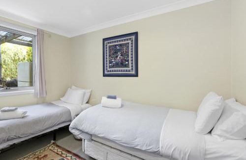 Blackheath Apartment | Blackheath Suite (2 b/rooms) Family/Pet Friendly