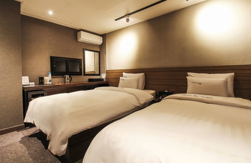 Yeoksam Hotel | Blanc Hotel Gangnam