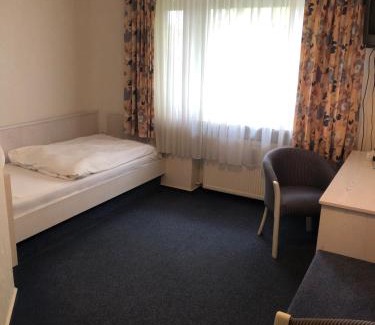 Unteraurach Hotel | Blaue Grotte & Frankenhotel