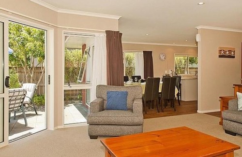 Whangamata House | Bliss by the Beach - Whangamata Holiday Home