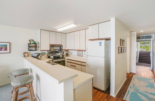 Kapaa Condo | "Bliss on the Bay: Serene 2nd Floor Views Perfect for Whale Watching and Ocean Adventures!"