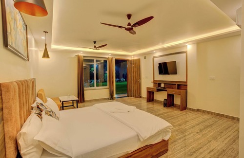 Mayapur Hotel | Bliss Resort