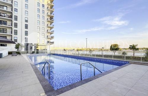 Madinat Zayed Apartment | Bloomfields Comfortable 1Br In Water Edge