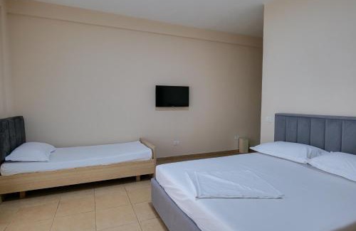Golem Apartment | Blu Apart Hotel Durres