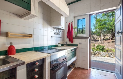 Monserrate Cottage | Blue and Green Villa