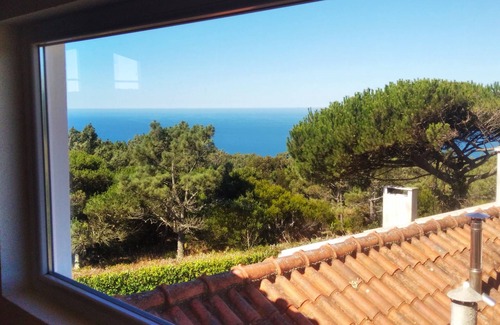 Monserrate Cottage | Blue and Green Villa