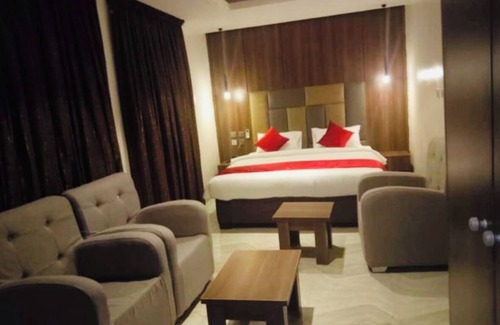 Enugu Hotel | Blue Island Hotel And Suites