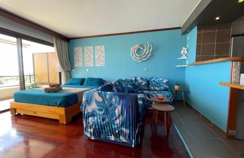 Papeete Apartment | Blue Moana Studio Papeete - Sea View, AC, Fast Wifi, Pool, Gym