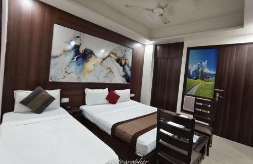 Delhi Cantonment Hotel | Blue Orchid Suites