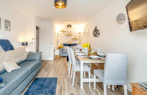 Sageston House | Blue Skies