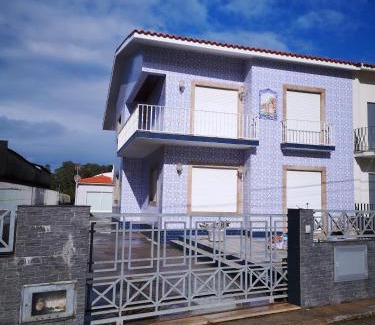 Vila Cha House | Blue Tex