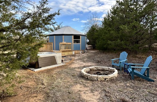 Myra RV Rental | Blue Velvet Yurt Saint Jo Texas