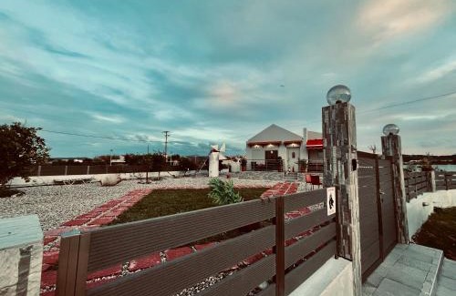 Soroni House | Blue waves house 1