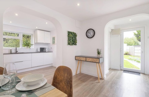 Peterborough House | Bluebell House Retreat in Peterborough