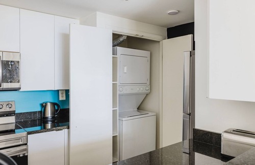Ballston Apartment | Blueground | Ballston, pool, nr Arlington Cemetery