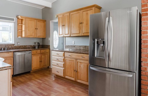 East San Mateo Apartment | Blueground | Shoreview, view, nr Shoreline Park