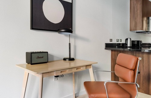 The Villas Apartment | Blueground | Valley Fair, jacuzzi, nr Plaza de Cesar Chavez